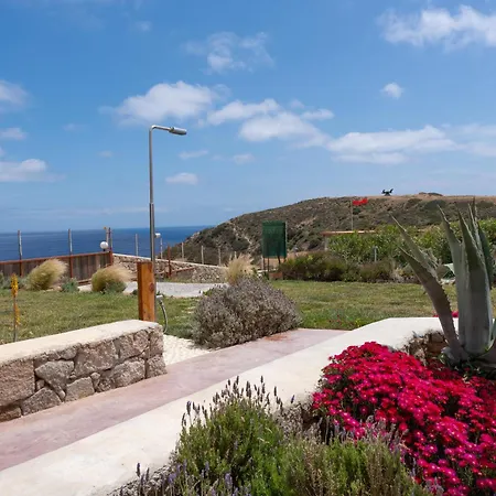 Luna Rossa Milos - Lavender Apartmán *