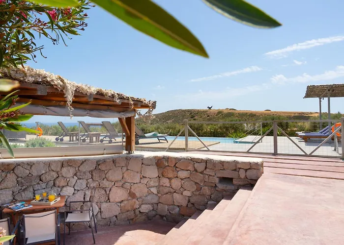 Luna Rossa Milos - Lavender Apartment Provatas