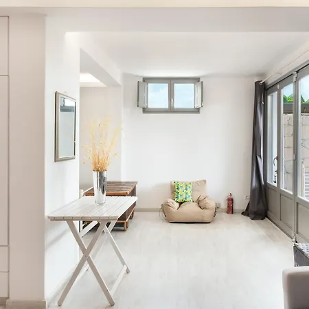 Luna Rossa Milos - Lavender Apartament *